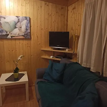 Chalet Seaesta Comfort Am Di Lugano * Porlezza